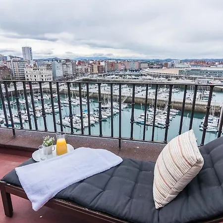 Atico Duplex Puerto Deportivo Апартаменти