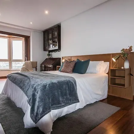 Апартаменти Atico Duplex Puerto Deportivo *