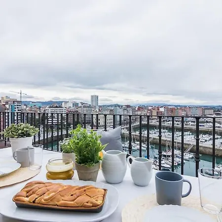 Апартаменти Atico Duplex Puerto Deportivo Хіхон